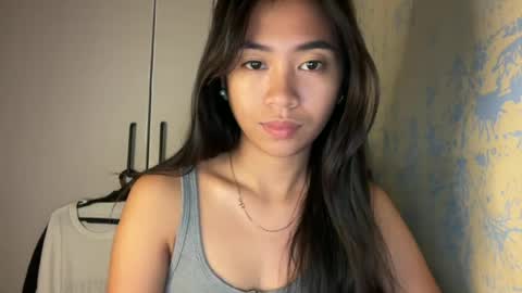 Snapshot of itscandygurl chatting on June 24, 4:11 am Candy online show from June 24, 4:11 am