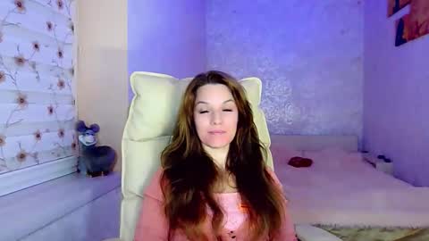 itslunaday online show from September 15, 6:52 pm