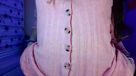 itslunaday online show from September 18, 6:32 pm