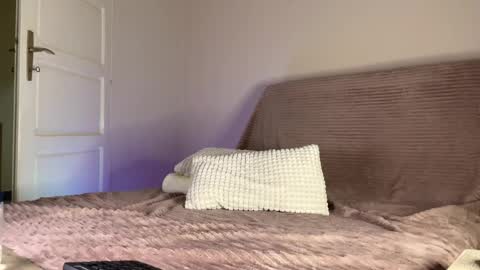 Maxx online show from April 6, 4:57 am