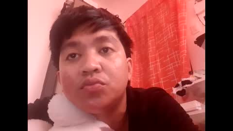Snapshot of itsme_berniexx chatting on December 3, 4:14 am ask me online show from December 3, 4:14 am