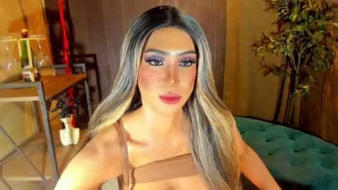ms pearl online show from June 28, 6:36 pm