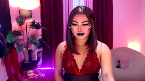 Siana online show from September 27, 4:01 pm