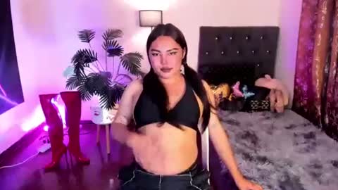 Siana online show from June 17, 4:08 pm