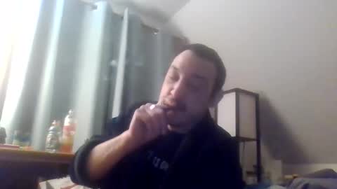 Snapshot of itsshady chatting on February 21, 9:32 am Shady2no1 online show from February 21, 9:32 am