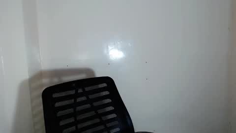 itsurgil_kloeh online show from March 17, 2:27 am