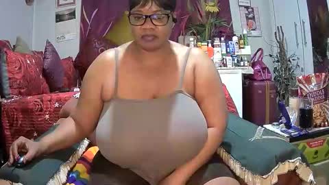 Snapshot of itumeleng74 chatting on September 28, 5:40 pm itumeleng74 online show from September 28, 5:40 pm