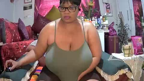 Snapshot of itumeleng74 chatting on September 30, 8:41 am itumeleng74 online show from September 30, 8:41 am