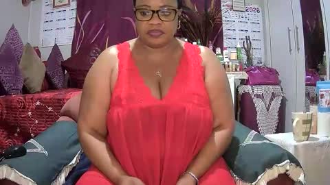 itumeleng74 online show from March 9, 2:48 am