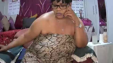 itumeleng74 online show from March 13, 11:11 pm