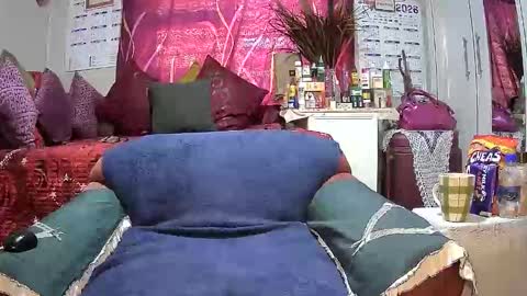 itumeleng74 online show from April 2, 6:55 am