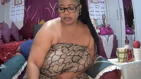 itumeleng74 online show from April 14, 5:30 pm