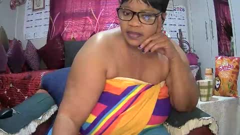 itumeleng74 online show from May 16, 6:32 am