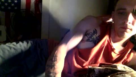 Snapshot of itzd123 chatting on February 21, 5:19 am itzd123 online show from February 21, 5:19 am