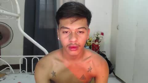 Jhonfred online show from April 8, 3:28 am