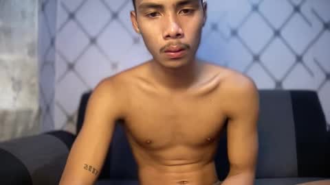 itzme_urboy online show from May 13, 3:26 am