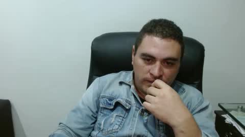 Snapshot of ivan_sexyx chatting on January 18, 9:34 am Ivan M online show from January 18, 9:34 am