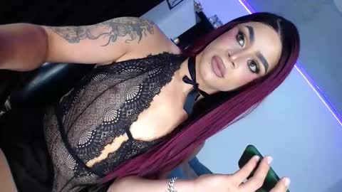 Snapshot of ivan_standford chatting on January 8, 11:18 pm y online show from January 8, 11:18 pm