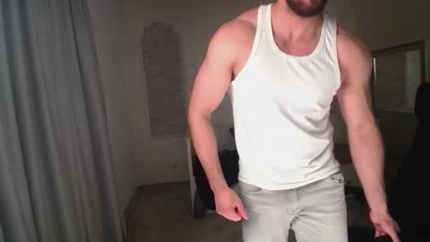 IvanHydee online show from January 16, 5:55 am