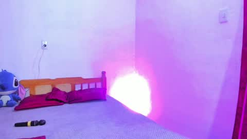 ivannaa18 online show from March 30, 3:51 am