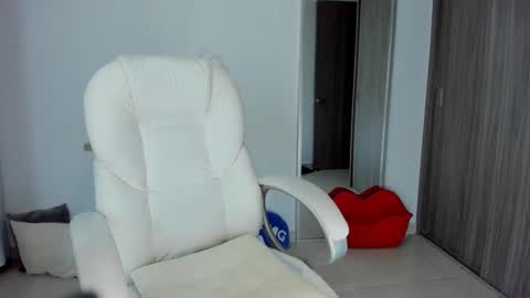 Ivanna online show from February 20, 12:30 am