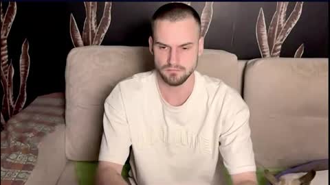 iveran online show from October 18, 7:03 pm