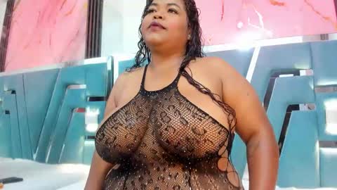 Snapshot of ivonne_brownn chatting on February 28, 11:33 am Ivonny online show from February 28, 11:33 am