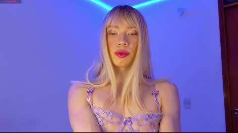 Snapshot of ivonnybonita_ chatting on January 5, 10:35 pm Ivonny online show from January 5, 10:35 pm