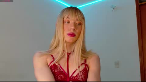 Snapshot of ivonnybonita_ chatting on January 6, 9:07 pm Ivonny online show from January 6, 9:07 pm