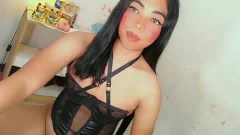 Snapshot of ivory_delight chatting on September 14, 1:54 pm ivory_delight online show from September 14, 1:54 pm