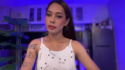 kirstenelsie online show from November 3, 3:19 am