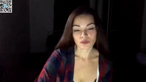 Snapshot of ivorymuse chatting on March 15, 8:48 pm Lana online show from March 15, 8:48 pm