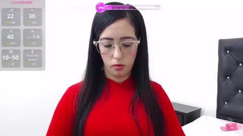 ivorynoir online show from February 12, 1:39 pm