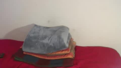 Snapshot of ivorytits48 chatting on December 4, 11:41 am IVORYTITS48 online show from December 4, 11:41 am