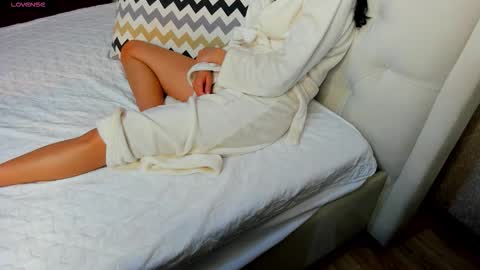 Ivy online show from March 7, 11:13 pm