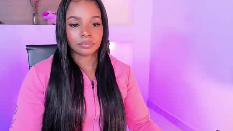 Snapshot of ivybliss8 chatting on February 1, 12:05 pm i v y b l i s s online show from February 1, 12:05 pm