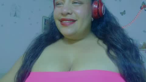 Snapshot of ivydesouzaa chatting on June 29, 3:35 am ivydesouza online show from June 29, 3:35 am