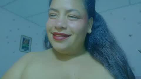Snapshot of ivydesouzaa chatting on July 4, 5:41 pm ivydesouza online show from July 4, 5:41 pm