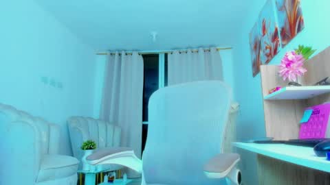 Adriana Independent Model online show from March 29, 1:27 am