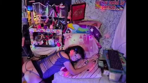 ivyjennifer366 online show from June 18, 4:02 am