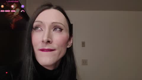 IvyRose499 online show from April 12, 6:35 pm