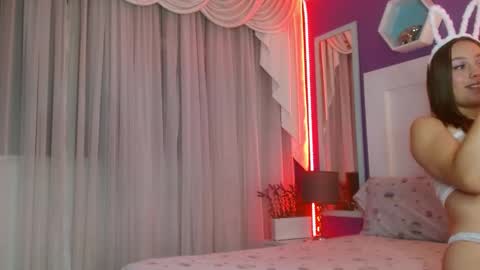 Ivy online show from January 7, 12:09 pm