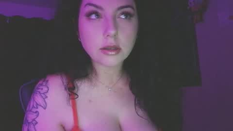 Amiee online show from March 19, 1:20 am