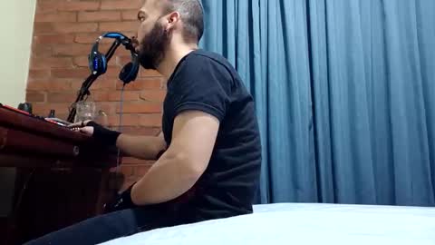 iwanturarse online show from March 26, 11:43 pm