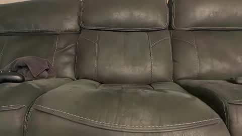 iwantyounow42069 online show from April 13, 1:00 am