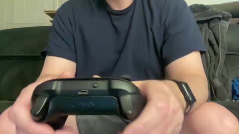 iwantyounow42069 online show from April 19, 12:15 pm