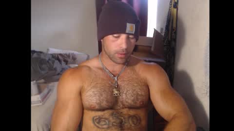 Snapshot of izak144 chatting on October 26, 8:04 pm izak144 online show from October 26, 8:04 pm