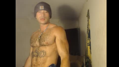 izak144 online show from June 2, 7:32 am