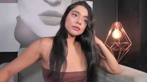 Izan Thorne online show from July 19, 1:59 pm