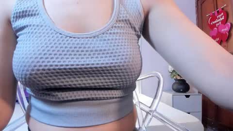 izelevans online show from January 19, 11:03 am